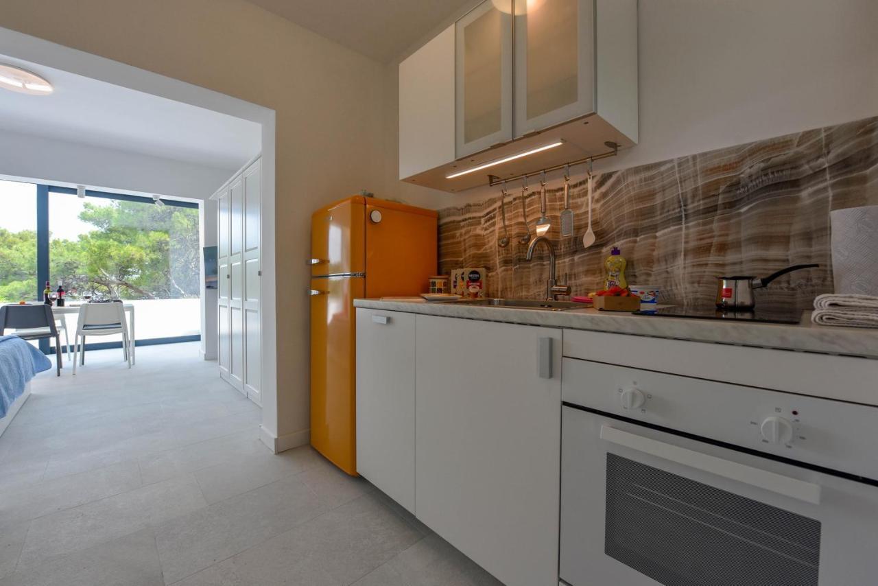 Lazaneo Seafront Apartments, Jelsa  Ngoại thất bức ảnh
