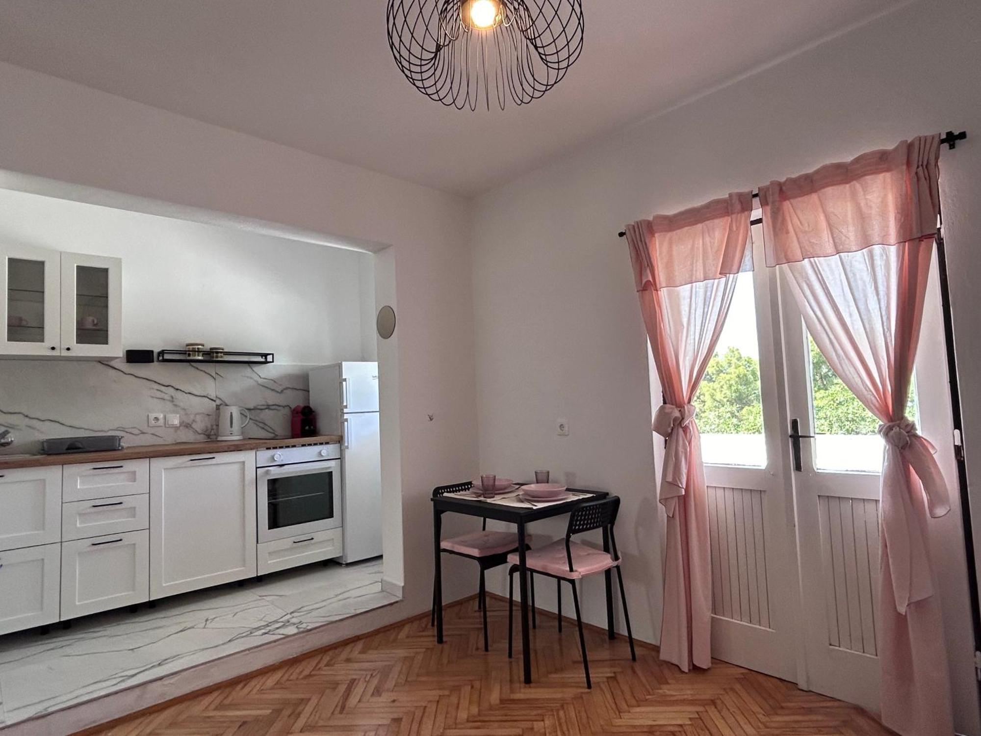 Lazaneo Seafront Apartments, Jelsa  Ngoại thất bức ảnh